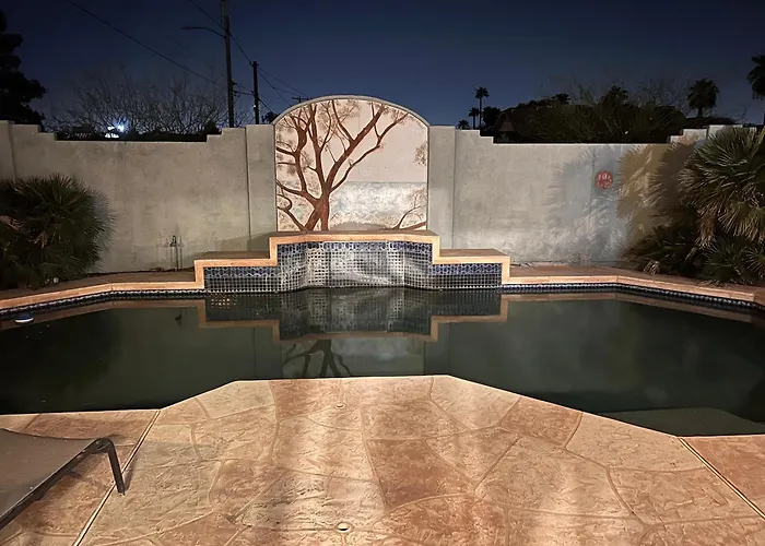 Downtown Pool 2